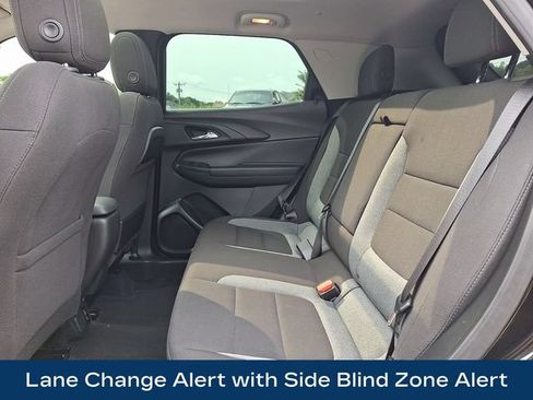 Used 2025 Chevrolet TrailBlazer LT w/ Convenience Package AWD/4WD image 19