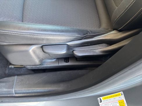 Used 2025 Buick Encore GX Preferred FWD image 22