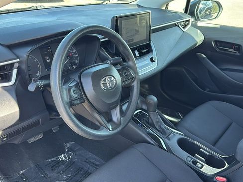 Certified 2025 Toyota Corolla LE image 15