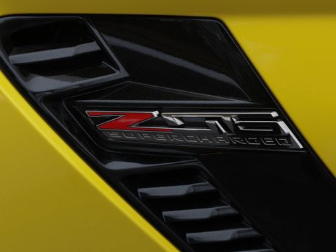 Used 2019 Chevrolet Corvette Z06 image 27