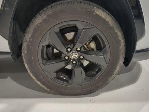 Used 2020 Toyota RAV4 XSE AWD/4WD image 6