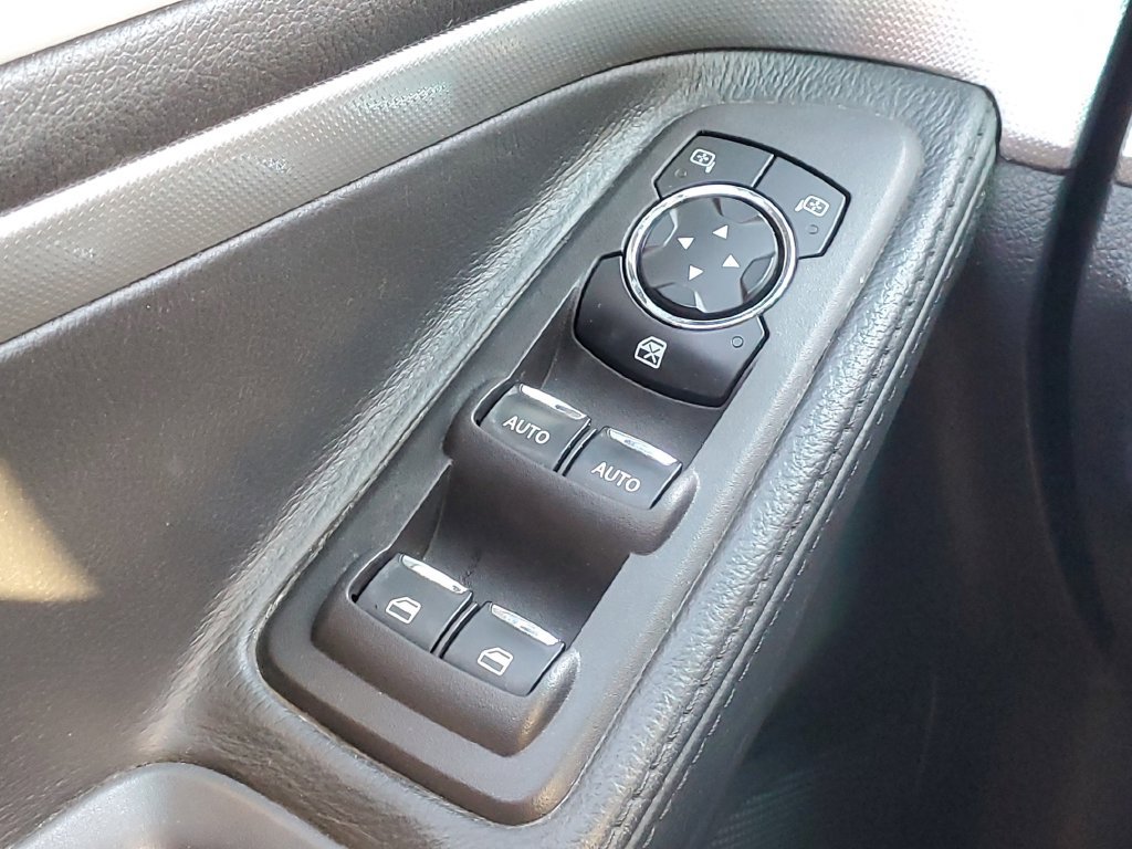 Used 2013 Ford Explorer XLT FWD image 17