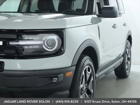 Used 2023 Ford Bronco Sport Outer Banks w/ Tech Package AWD/4WD image 14