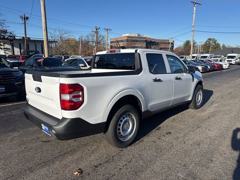 New 2025 Ford Maverick XL image 6