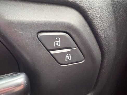 Used 2019 GMC Sierra 1500 4x4 Crew Cab image 14