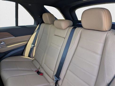 New 2026 Mercedes-Benz GLE 450 4MATIC image 16