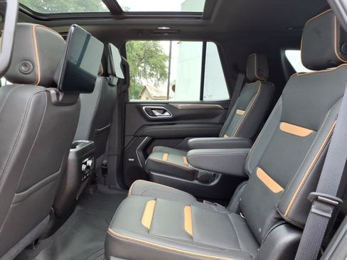 Used 2021 GMC Yukon AT4 w/ Rear Media and Nav Package AWD/4WD image 22