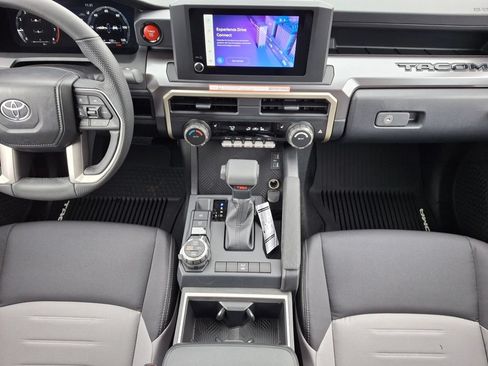 New 2026 Toyota Tacoma TRD Off-Road AWD/4WD image 20