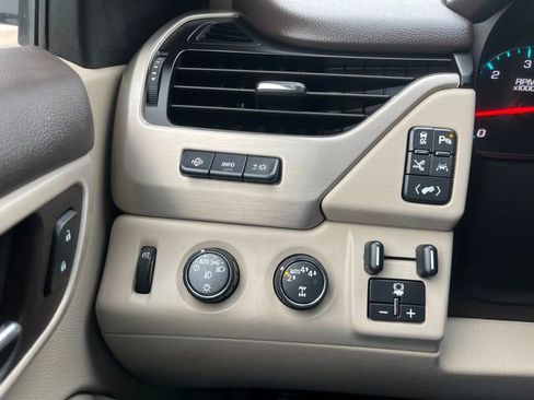 Used 2019 GMC Yukon Denali w/ Open Road Package image 16