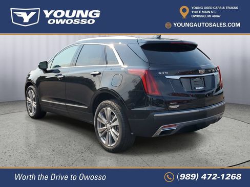 Used 2024 Cadillac XT5 Premium Luxury w/ Technology Package AWD/4WD image 4