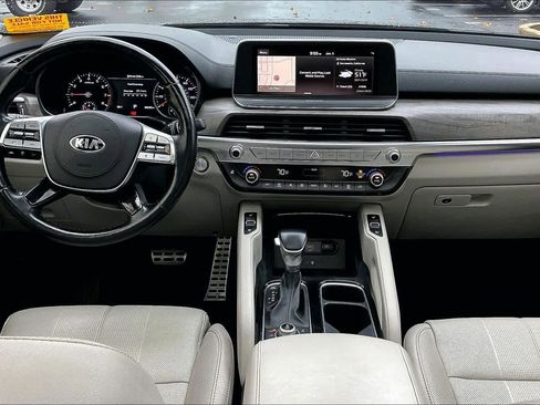 Used 2020 Kia Telluride SX image 16