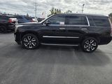 Used 2017 Cadillac Escalade Luxury image 4