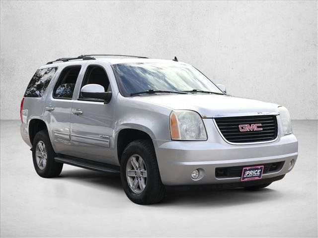Used 2012 GMC Yukon SLE w/ Convenience Package AWD/4WD image 3