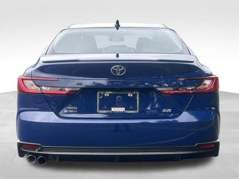 Used 2025 Toyota Camry SE w/ Multimedia Upgrade Package AWD/4WD image 4