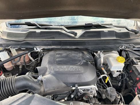 Used 2019 RAM 2500 Tradesman AWD/4WD image 32