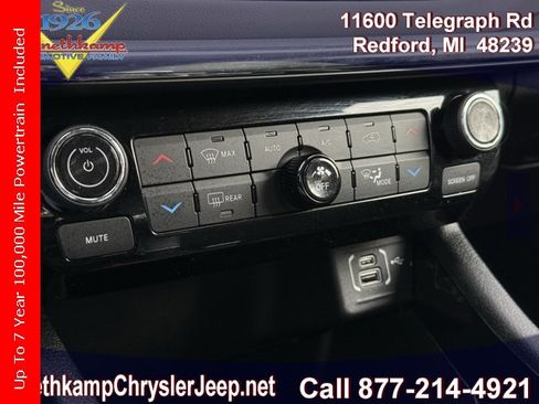 Certified 2022 Jeep Compass Limited image 27