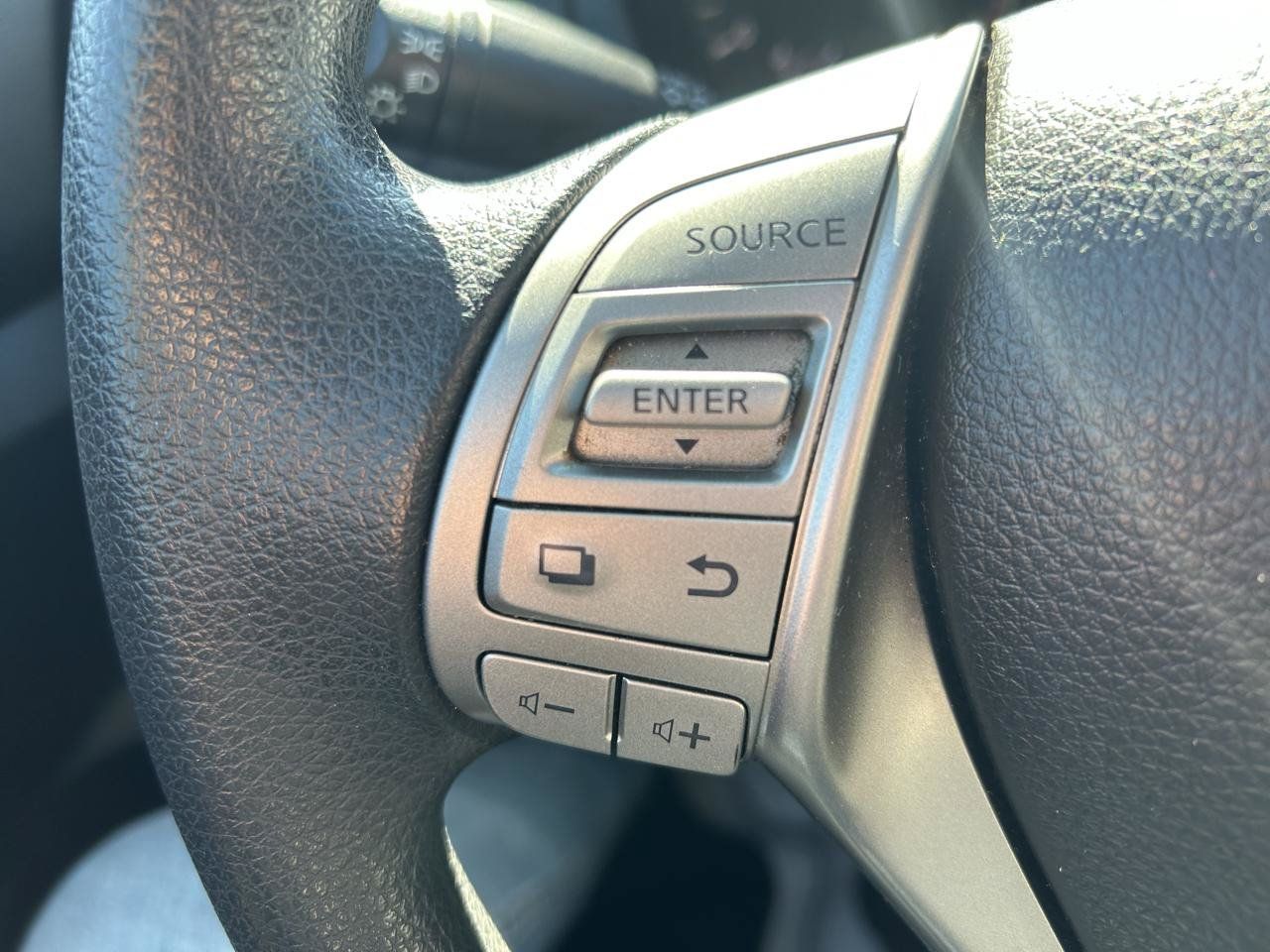 Used 2014 Nissan Altima 2.5 S FWD image 18