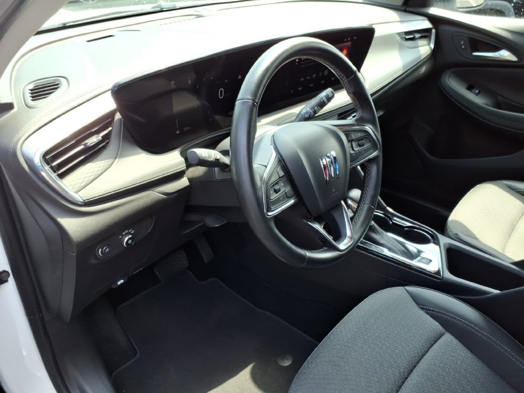 Used 2024 Buick Encore GX Preferred FWD image 16