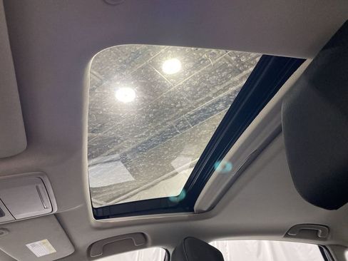 Used 2024 Honda Accord EX image 16