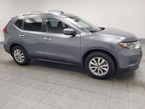 Used 2019 Nissan Rogue SV FWD image 11