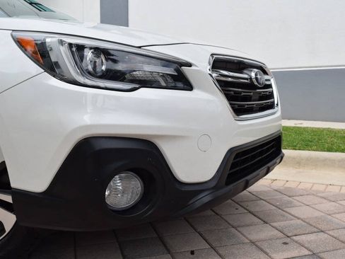 Used 2018 Subaru Outback 2.5i Limited AWD/4WD image 15