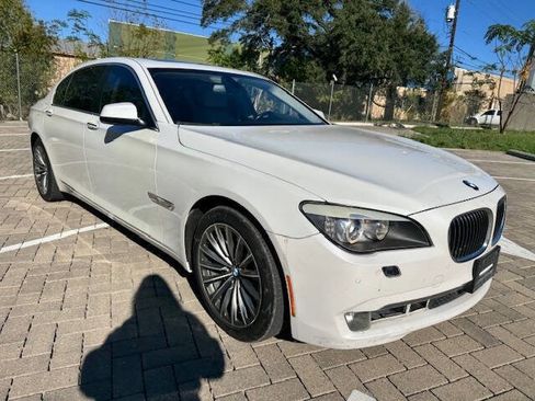 Used 2012 BMW 740Li image 11