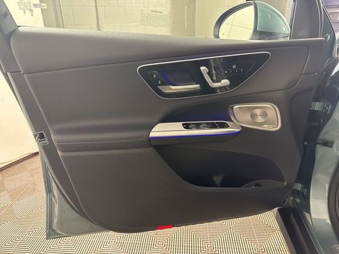 New 2026 Mercedes-Benz GLC 300 4MATIC image 15
