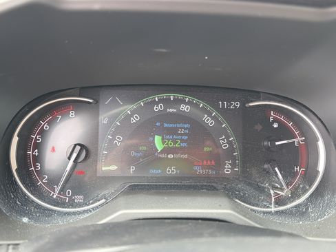 Used 2023 Toyota RAV4 LE AWD/4WD image 13