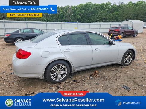 Used 2011 INFINITI G37 Journey RWD image 4