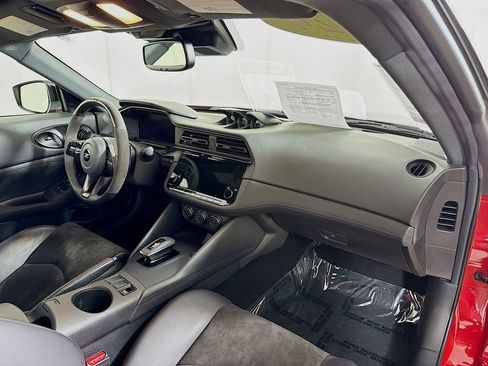 Used 2024 Nissan Z NISMO w/ Floor Mat Package RWD image 32