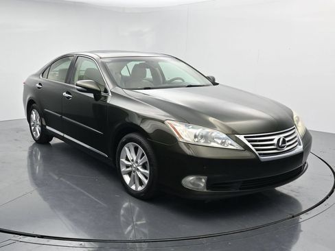 Used 2011 Lexus ES 350 FWD image 2
