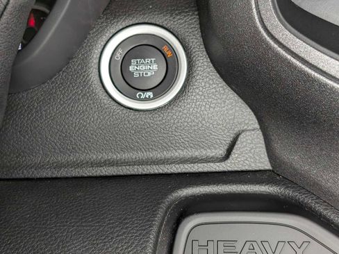 Used 2025 RAM 2500 Tradesman AWD/4WD image 35