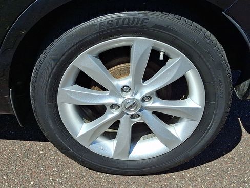 Used 2015 Nissan Versa Note SV FWD image 9