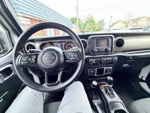 Used 2018 Jeep Wrangler Unlimited Sport AWD/4WD image 60