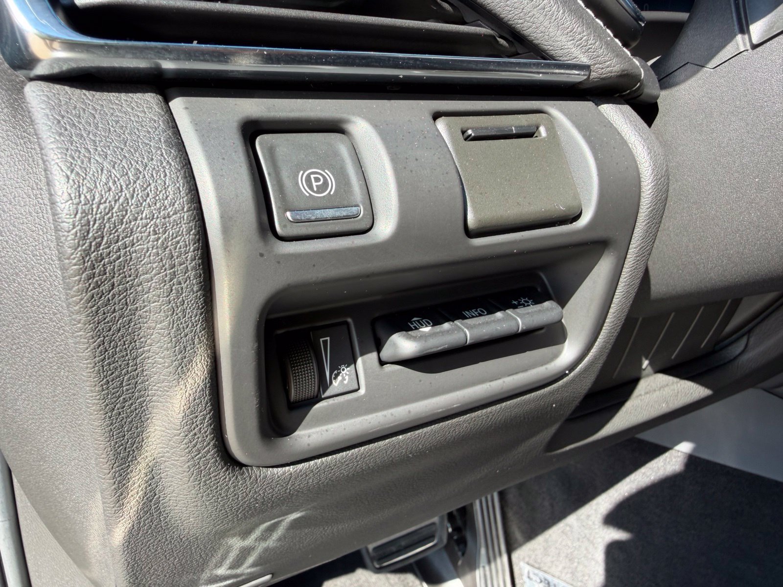 Used 2022 Cadillac CT5 V Blackwing w/ Parking Package RWD image 18