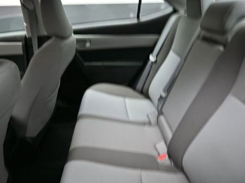 Used 2018 Toyota Corolla LE w/ Body Protection Package FWD image 22