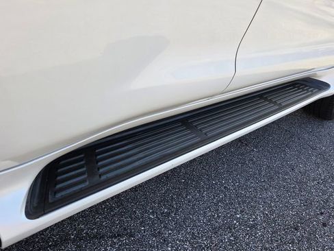 Used 2021 Lexus GX 460 Premium w/ Premium Plus Package image 18