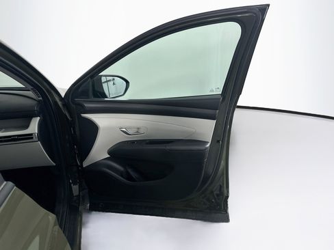 Used 2025 Hyundai Tucson SEL FWD image 34