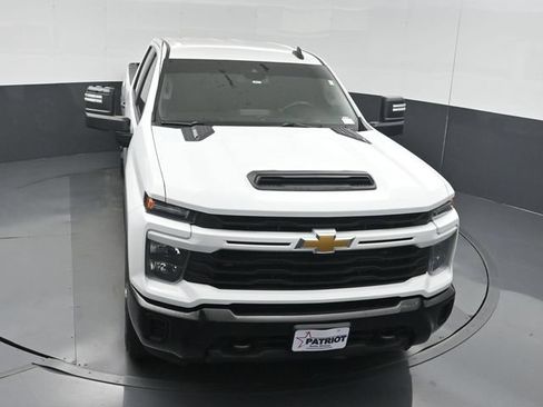 Used 2024 Chevrolet Silverado 2500 Custom w/ Custom Value Package AWD/4WD image 43