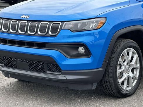 Used 2022 Jeep Compass Latitude AWD/4WD image 8