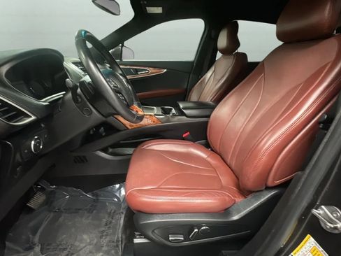 Used 2017 Lincoln MKX Reserve FWD image 20