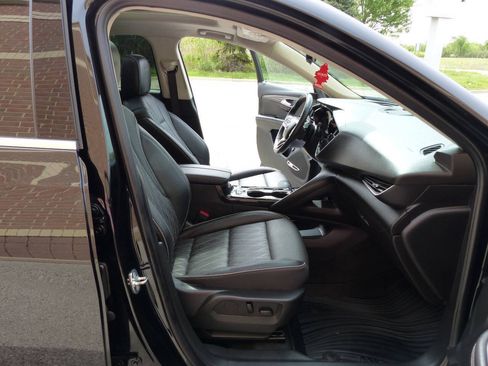 Used 2023 Buick Envision Avenir AWD/4WD image 49