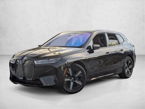 Used 2022 BMW iX xDrive50 w/ Premium Package image 1