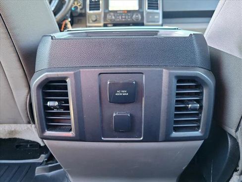 Used 2016 Ford F150 XLT w/ Equipment Group 302A Luxury image 17