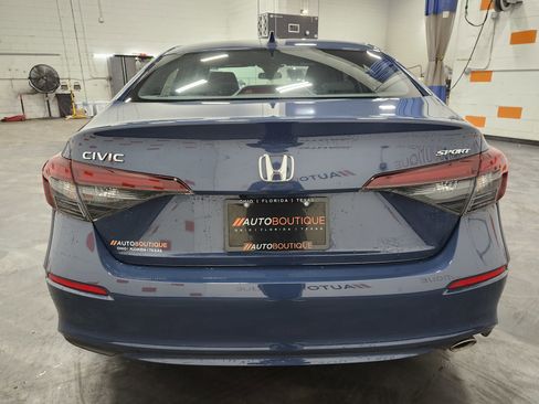 Used 2025 Honda Civic Sport image 16