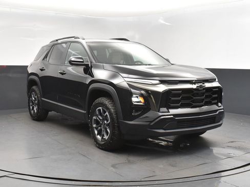 New 2026 Chevrolet Equinox ACTIV w/ Convenience Package III image 9