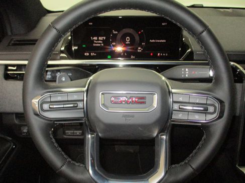 New 2026 GMC Sierra EV Elevation image 18