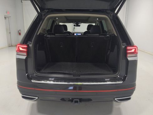 Used 2024 Volkswagen Atlas SEL AWD/4WD image 29