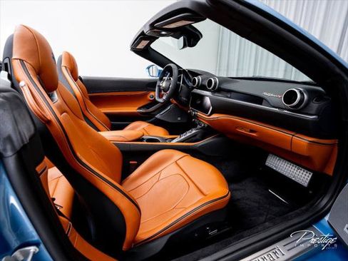 Used 2023 Ferrari Portofino M RWD image 44