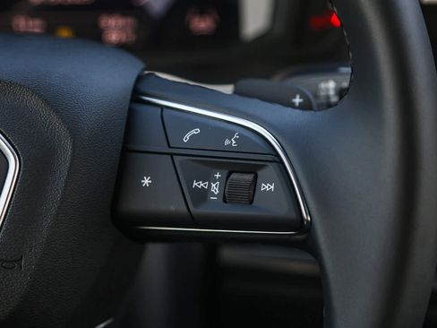 New 2025 Audi Q3 2.0T Premium image 21